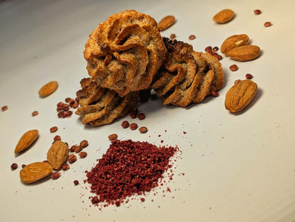 Riccio - Pasta di mandorle con polvere sommacco siciliano